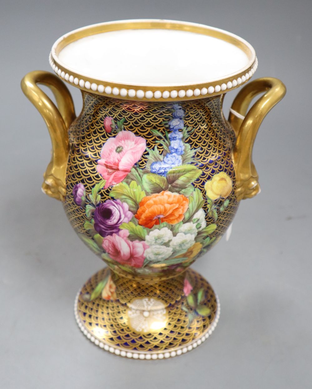 A Spode porcelain vase, c.1815, with baluster handles, height 21.5cm